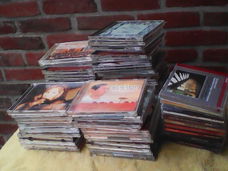 Minstens 68 cd's. van alles wat.