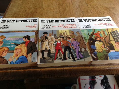 Enid blyton. - De vijf detectives - 0