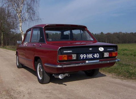 Triumph Dolomite 1850 bj1975 nieuwe motor in top staat - 1