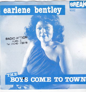 Single Earlene Bentley - The boys come to town - 0