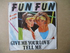 s2022 fun fun - give me your love