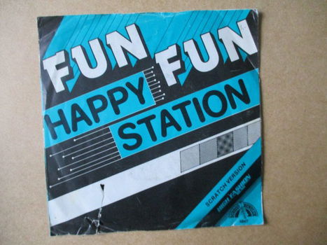 s2023 fun fun - happy station - 0
