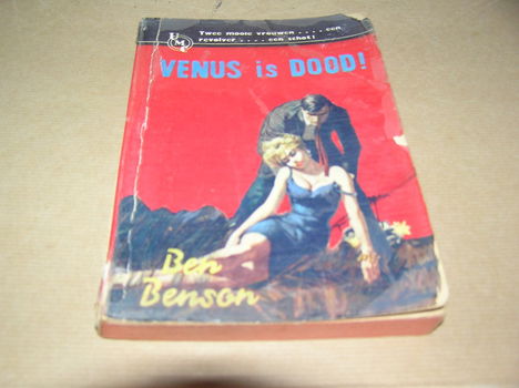 Ben BensonVENUS IS DOOD(UMC-Real 165) - 0