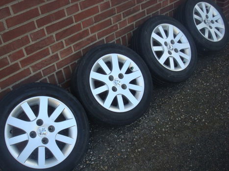 15 Inch Hockenheim Velgen Peugeot 207 CC 4x108 - 1