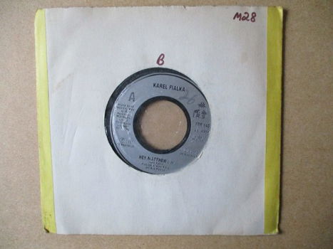 s2142 karel fialka - hey matthew - 0
