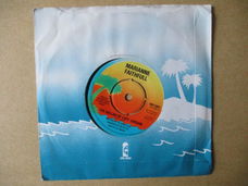 s2149 marianne faithfull - the ballad of lucy jordan