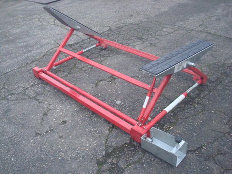 Mobiele mechanische autolift 1,5T 550mm MW Tools - 1