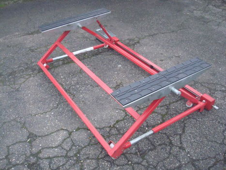 Mobiele mechanische autolift 1,5T 550mm MW Tools - 3