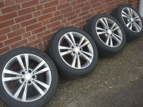 17 inch Originele Avantgarde Velgen Mercedes C E klasse Steek 5x112 - 1