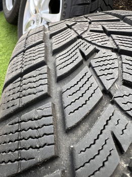 Winterbanden lichtmetalen velgen oa Honda CR-V (225/65 R17) - 6