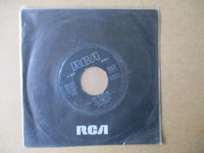 s2462 daryl hall / john oates - kiss on my list