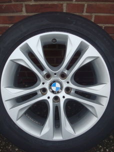 18” Orginele BMW Styling 605 Velgen met Banden Steek 5x120