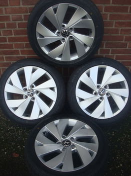 17”Inch Originele Belmont Volkswagen Nieuwe Banden all seizoen Golf 8 5x112 - 4