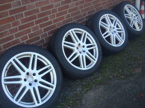 20 Inch RS 4 Velgen en Banden Steek 5x112 - 2