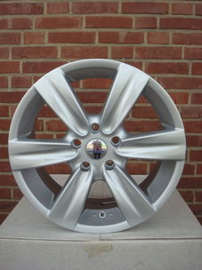 17'' inch Devtno Velgen Vito Steek 5x112