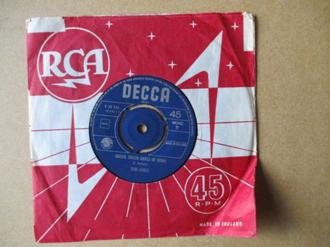 s2665 tom jones - green green grass of home - 0