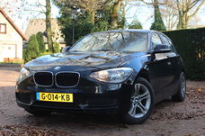 BMW 1-Serie 114I 75KW 5-DR 2013 Zwart- ALS NIEUW!