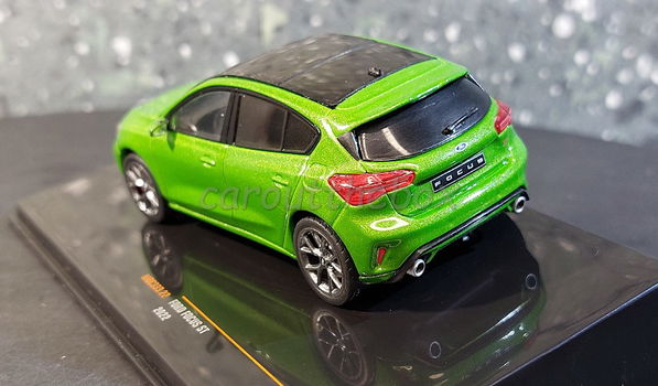 Ford Focus ST 2022 groen 1:43 Ixo V1074 -76 - 2