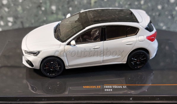 Ford Focus ST 2022 wit 1:43 Ixo V1075 - 0