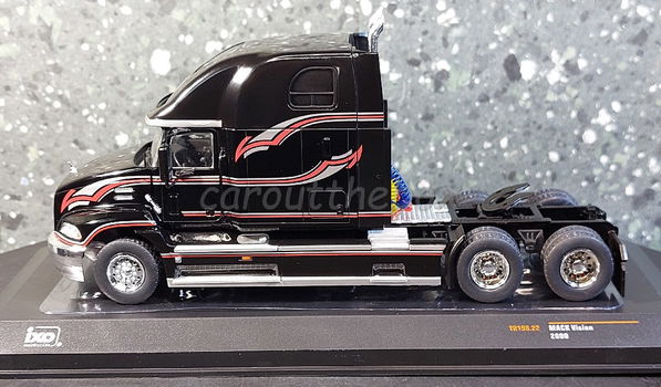 Mack Vision 2000 zwart 1:43 Ixo V1080 - 0