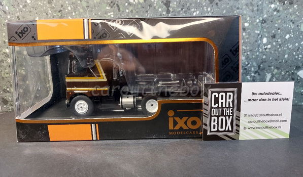 Mack Serie F 1977 bruin 1:43 Ixo V1082 - 5