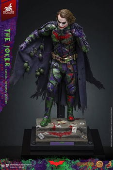 Hot Toys The Dark Knight The Joker Batman Imposter Artisan Edition MMS752AE - 2