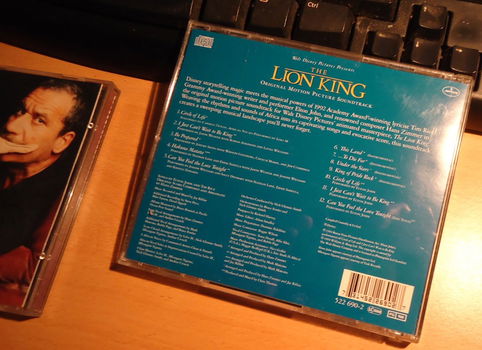 Te koop de originele soundtrack van de film The Lion King. - 6