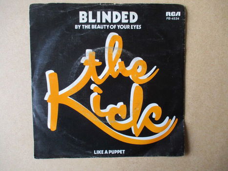 s2875 the kick - blinded by the beauty of your eyes - 0