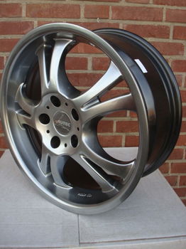 17'' Inch Autec 5x112 7,5J ET45 Naaf 70.1 - 5