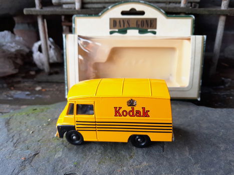 Morris LD kodak van - 0