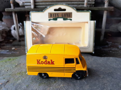 Morris LD kodak van - 4