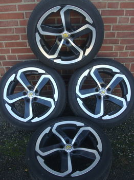 17”VW Dotz Hanzo Velgen Hifly Michelin 5x112 - 4