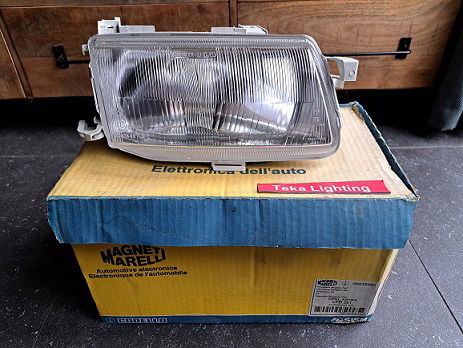 Opel Astra F Koplamp Magneti Marelli LPB261 712351201120 Rechts - 0