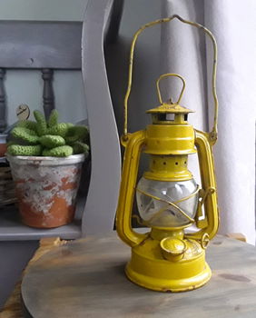 Vintage stormlamp / stormlantaarn / olielamp - Kwang HWA 245 - 0