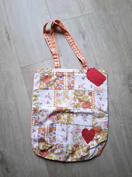 Stoffentas patchwork van 2e hands textiel retro bloemen - 0