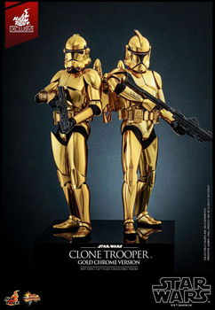 Hot Toys MMS735 Star Wars Clone Trooper Gold Chrome Version Exclusive - 1