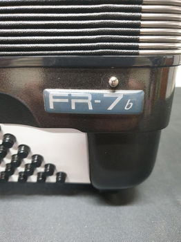 Roland FR-7b digitale accordeon - 1