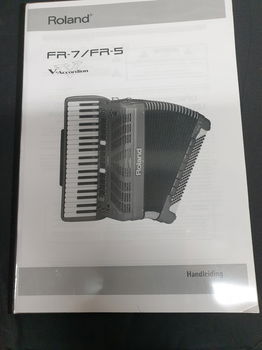 Roland FR-7b digitale accordeon - 5