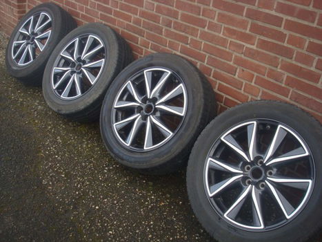 19 Originele Mazda CX5 CX-6 7 Velgen + Banden 5x114.3 - 2