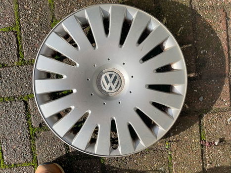 16 inch velgen met winterbanden - 2