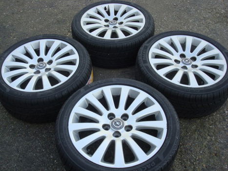 18'' inch Opel Velgen en Banden Steek 5x120 - 4