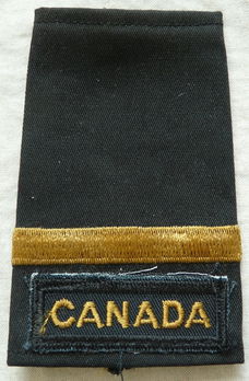 Rang Onderscheiding / Rankslide, Junior Officer, Second Lieutenant, Canadian Army, 1970s.(Nr.1)