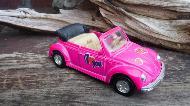 Leuk schaalmodel rose vw kever. - 2