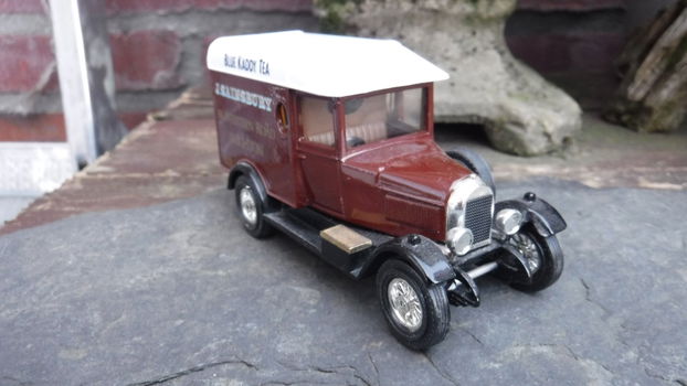 Matchbox Y19 moris cowley - 2