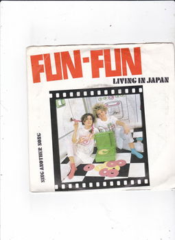 Single Fun Fun - Living in Japan - 0