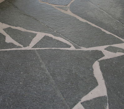 Mystic Black flagstones - 2