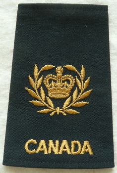 Rang / Rankslide, Non-Commissioned Members, Master Warrant Officer, Canadian Army, 1970s.(1) - 0