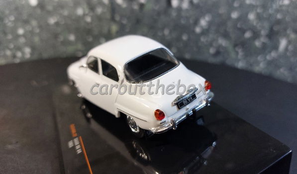 Saab 96 V4 1965 wit 1:43 Ixo V1102 - 2