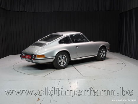 Porsche 911 2.2 T Sportomatic '71 CH0745 - 1