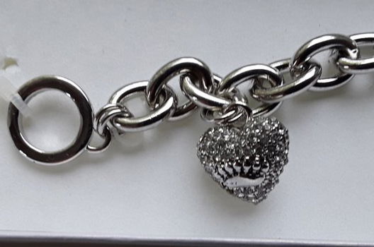 Stoere armband met bedel / (nieuw in de doos) - 1